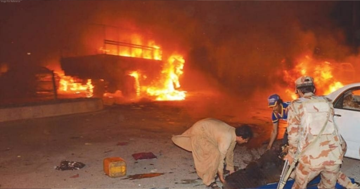 One killed, 10 injured in motorcycle bomb blast in Pakistan